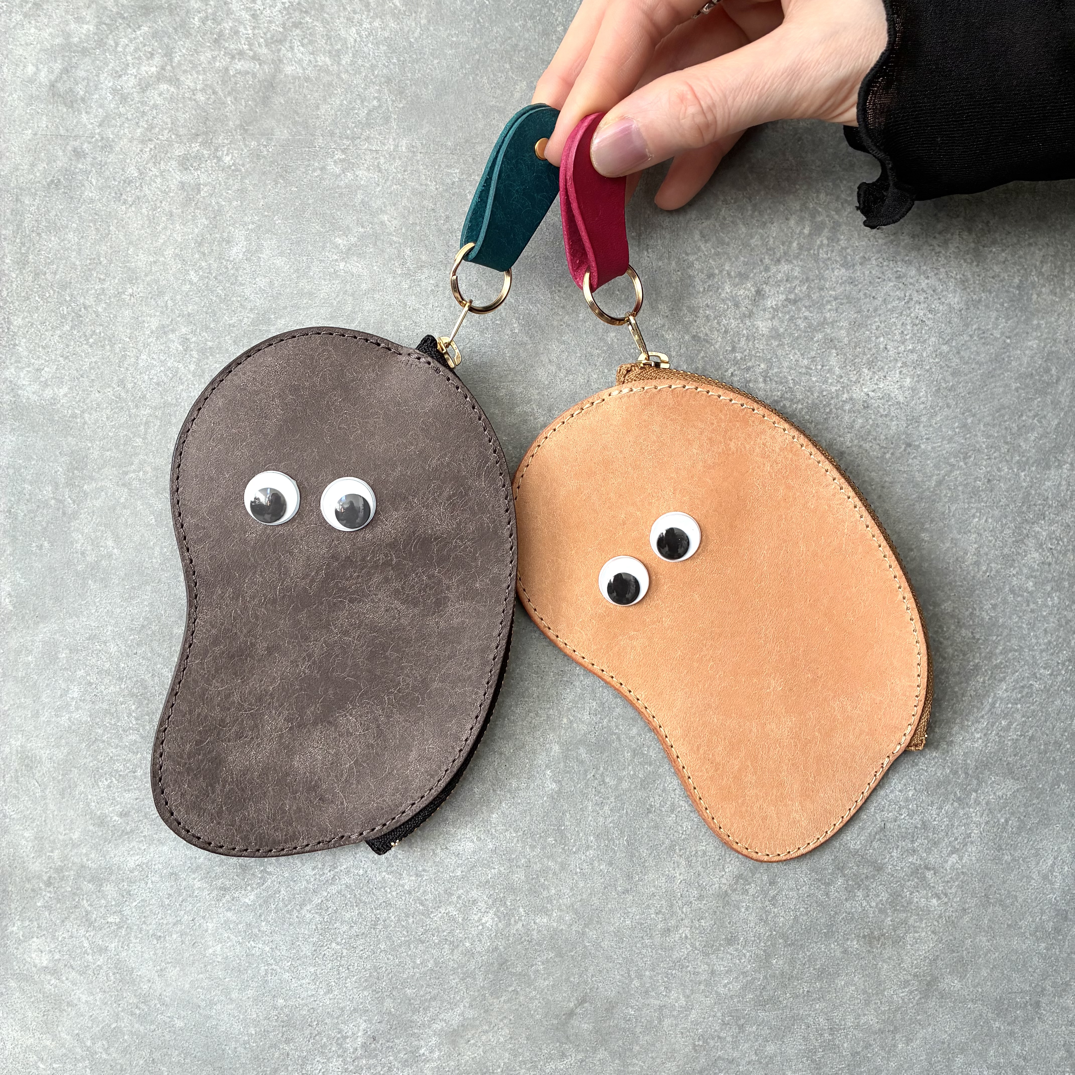 可愛いが止まらない!!上質お豆の薄型財布